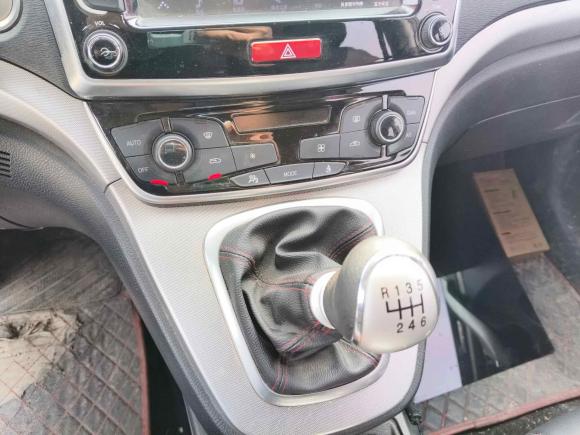 [无锡·苏B] 二手哈弗哈弗M62018款 1.5T 手动两驱精英型