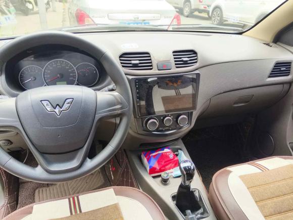 [无锡·苏B] 二手五菱汽车五菱宏光2016款 1.5L 改款S舒适型