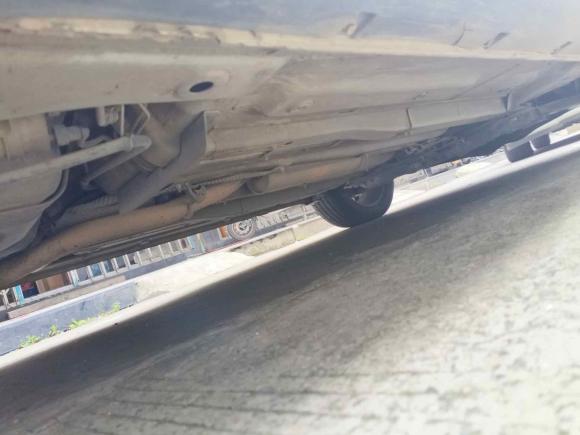 [温州·浙C] 二手一汽森雅R72016款 1.6L 手动智能型