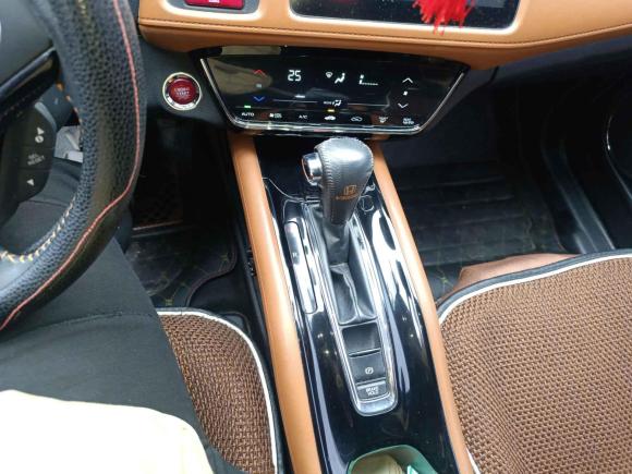 [合肥·皖A] 二手本田缤智2015款 1.8L CVT两驱豪华型