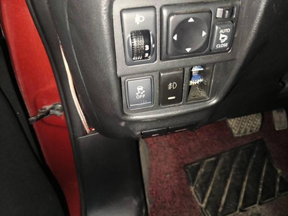 [义乌·浙G] 二手英菲尼迪英菲尼迪ESQ2014款 1.6L 率性版