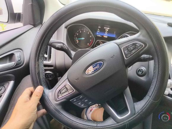 [上海·沪C] 二手福特福克斯2015款 两厢 EcoBoost 180 自动运动型