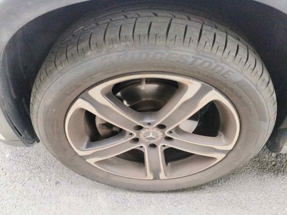 [上海·沪B] 二手奔驰奔驰GLA2018款 GLA 200 时尚型