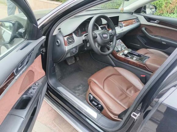 [济南·鲁S] 二手奥迪奥迪A82013款 A8L 45 TFSI quattro豪华型