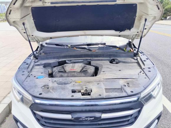 [苏州·苏E] 二手众泰众泰T5002018款 1.5T 自动尊享型