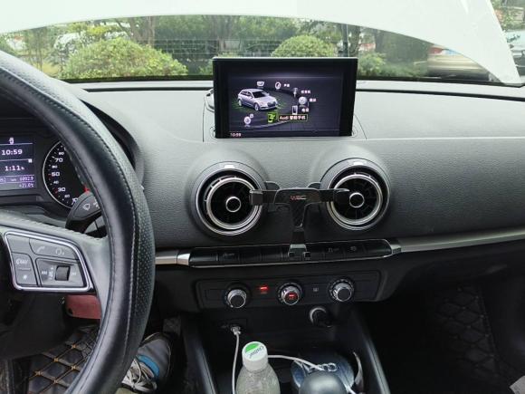 [上海·沪F] 二手奥迪奥迪A32018款 30周年年型 Sportback 35 TFSI 进取型