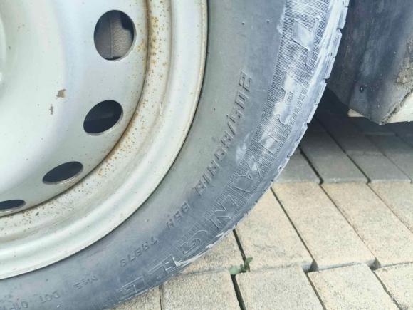 [武汉·鄂A] 二手五菱汽车五菱宏光PLUS2019款 1.5T 手动标准型 5座