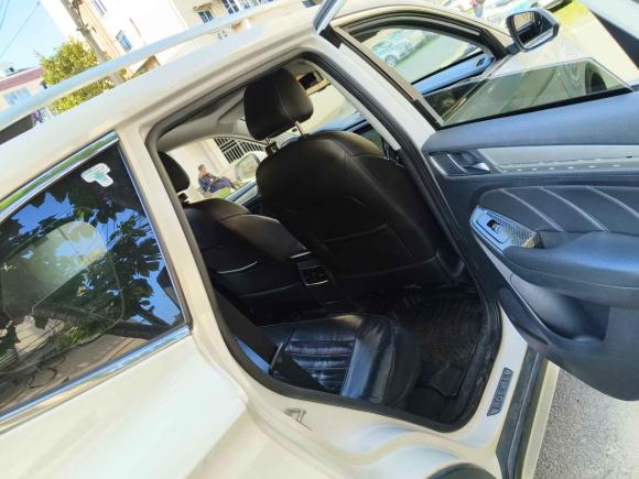 [上海·沪A] 二手荣威荣威RX5新能源2017款 eRX5 50T 混动互联尊荣旗舰版