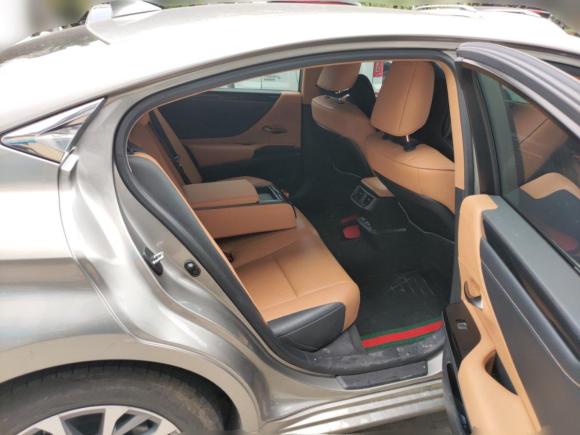 [芜湖·皖R] 二手雷克萨斯雷克萨斯ES2021款 200 卓越版