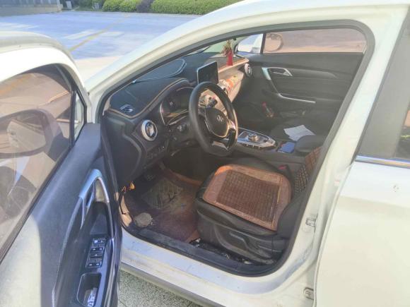 [嘉兴·浙F] 二手北京汽车北京EU52018款 R500 智风版