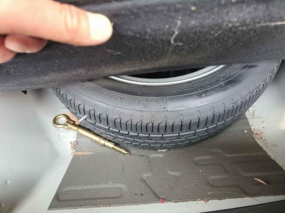 [武汉·鄂A] 二手标致标致4082013款 2.0L 手动舒适版