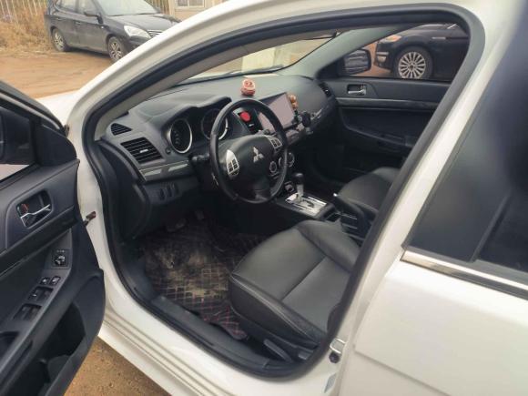 [青岛·鲁B] 二手三菱翼神2011款 致尚版 1.8L CVT限量款