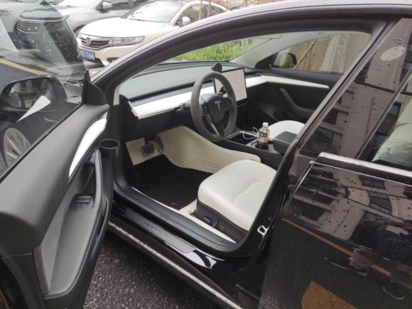 [上海·沪A] 二手特斯拉Model 32021款 标准续航后驱升级版