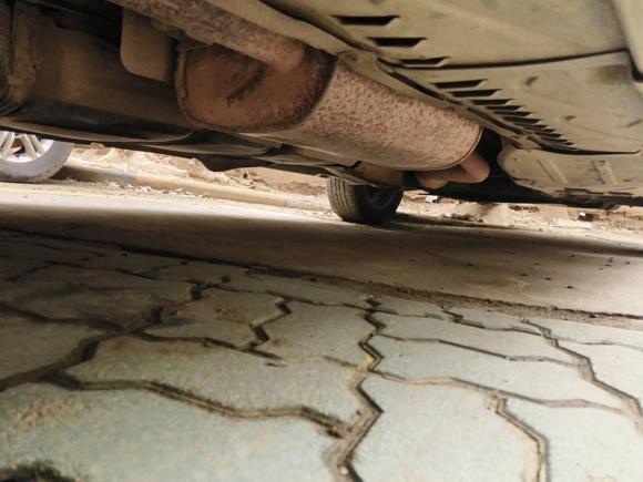 [无锡·苏B] 二手大众迈特威2012款 2.0TSI 两驱豪华版