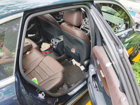 [上海·沪B] 二手奔驰奔驰GLC2021款 GLC 260 L 4MATIC 豪华型