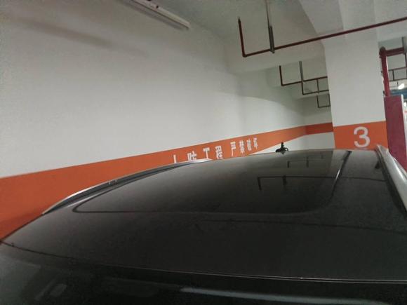 [杭州·浙A] 二手奥迪奥迪Q32022款 35 TFSI 时尚动感型