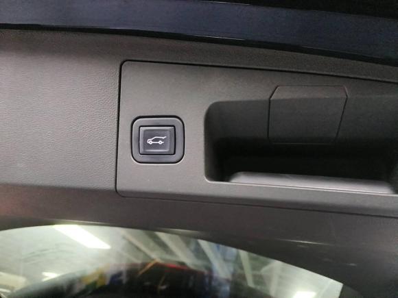 [上海·沪D] 二手凯迪拉克凯迪拉克XT52021款 2.0T 两驱豪华型