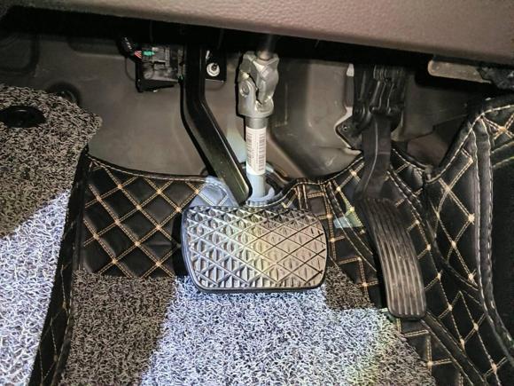 [上海·川R] 二手荣威荣威RX82019款 30T 智联网两驱超群旗舰版