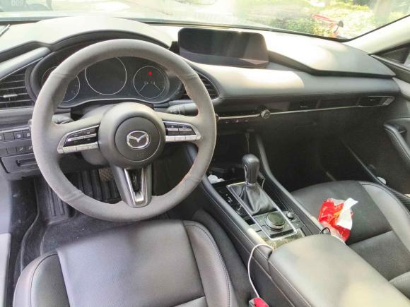 [广州·粤U] 二手马自达马自达3 昂克赛拉2021款 2.0L 自动质睿版