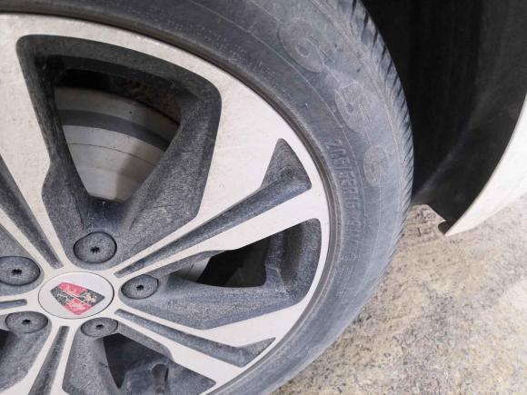 [芜湖·皖B] 二手荣威荣威3602017款 1.5L 手动智屏版