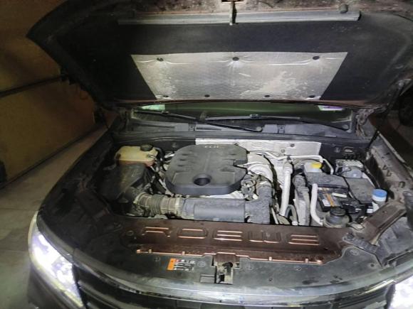 [武汉·鄂A] 二手荣威荣威RX82018款 30T 智联网四驱至尊版