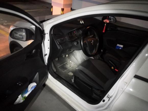 [成都·川A] 二手宝骏宝骏310W2017款 1.2L 手动超值型 国V