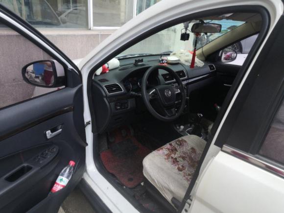 [宁波·浙B] 二手东风风光风光3702016款 1.5L 手动尊享型 7座