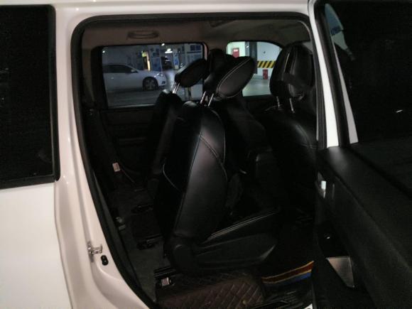 [成都·川A] 二手五菱汽车五菱宏光PLUS2019款 1.5T 手动豪华型 7座