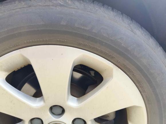 [无锡·苏B] 二手别克君威2012款 2.0L 豪华版