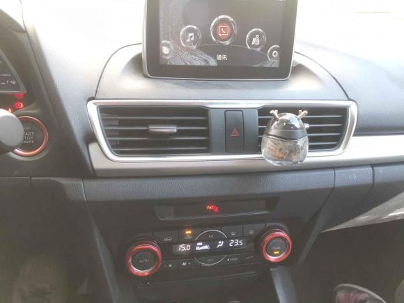 [上海·苏J] 二手马自达马自达3 昂克赛拉2016款 三厢 2.0L 自动旗舰型