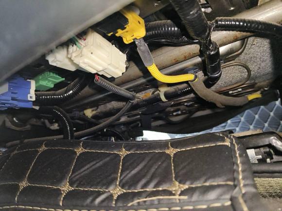 [上海·皖A] 二手本田歌诗图2012款 2.4L 尊享版