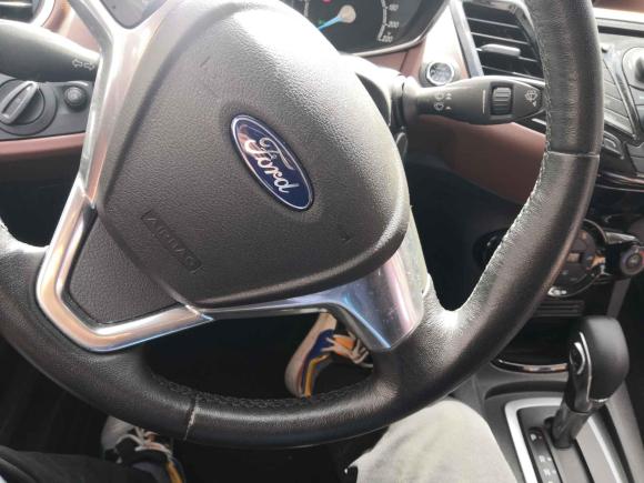 [上海·苏F] 二手福特嘉年华2014款 两厢 1.0 GTDi 自动劲动型