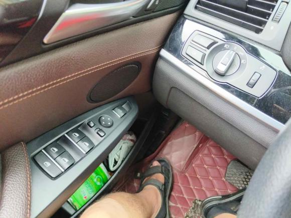 [成都·川A] 二手宝马宝马X42014款 xDrive20i X设计套装