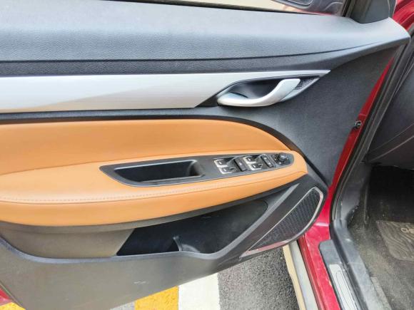 [杭州·浙A] 二手吉利汽车远景S12018款 1.4T CVT锋享型