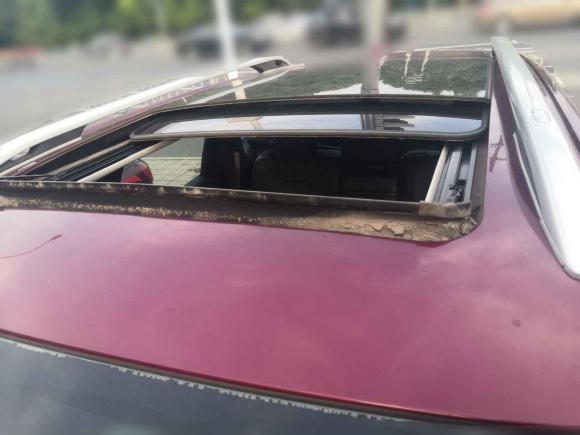 [无锡·苏B] 二手Jeep自由光2016款 2.0L 优越版