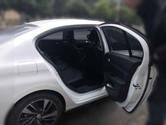 [成都·川A] 二手标致标致4082020款 360THP 十周年纪念版