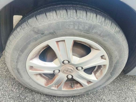 [南通·苏F] 二手宝骏宝骏3102016款 1.2L 手动豪华型