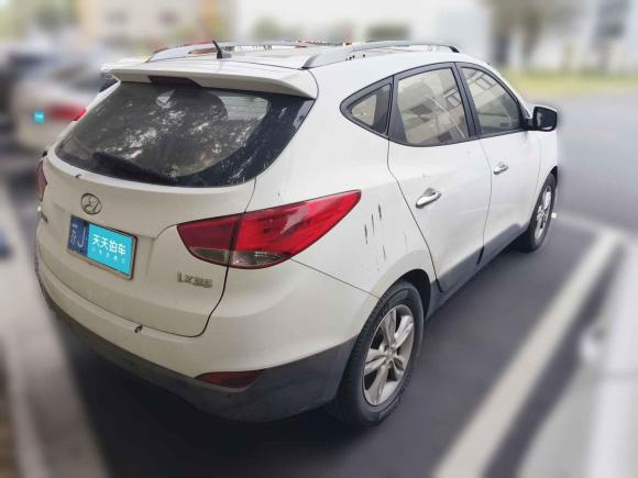 [湖州·苏J] 二手现代北京现代ix352010款 2.0L 自动两驱精英版GLS