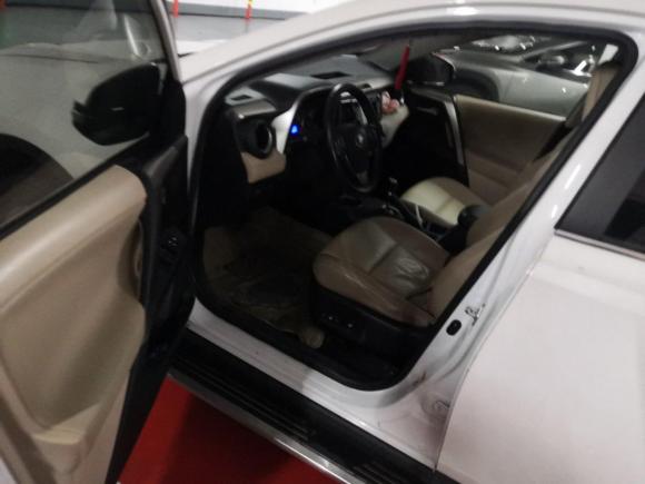 [上海·沪A] 二手丰田RAV4荣放2013款 2.0L CVT四驱新锐版