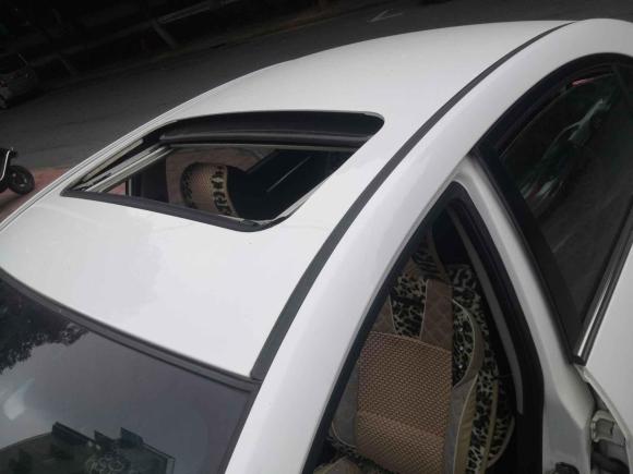 [金华·浙G] 二手吉利汽车帝豪2016款 三厢 1.5L CVT向上版