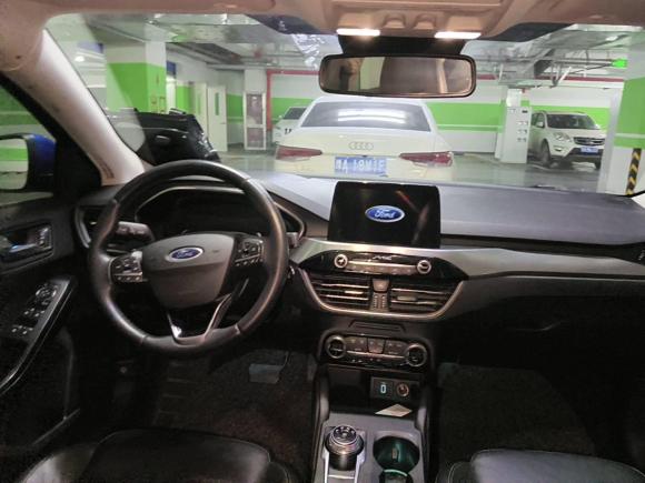 [北京·陕A] 二手福特福克斯2019款 三厢 EcoBoost 180 自动锋耀型