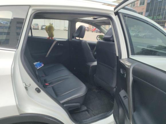 [上海·沪B] 二手丰田RAV4荣放2013款 2.0L CVT四驱新锐版