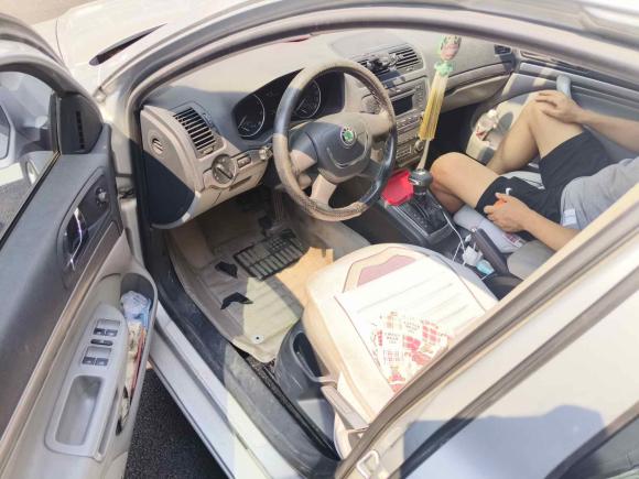 [青岛·鲁B] 二手斯柯达明锐2013款 1.6L 自动逸俊版