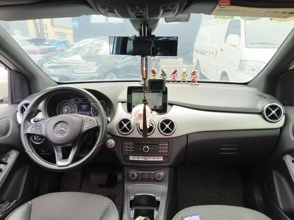 [上海·沪B] 二手奔驰奔驰B级2015款 B 200 动感型