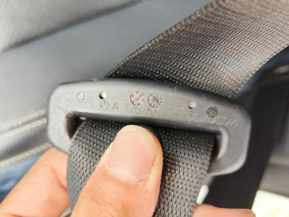 [宁波·浙B] 二手奔驰奔驰GLA2016款 GLA 200 动感型