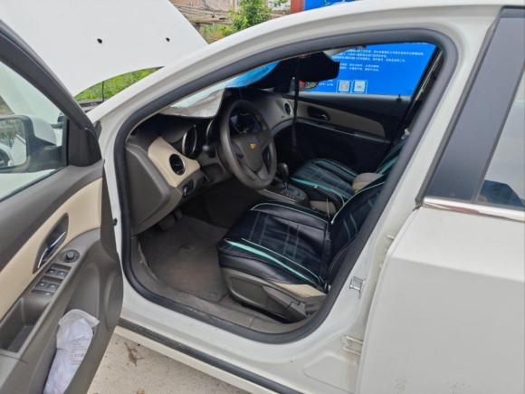 [上海·苏K] 二手雪佛兰科鲁兹2015款 1.5L 经典 SE AT