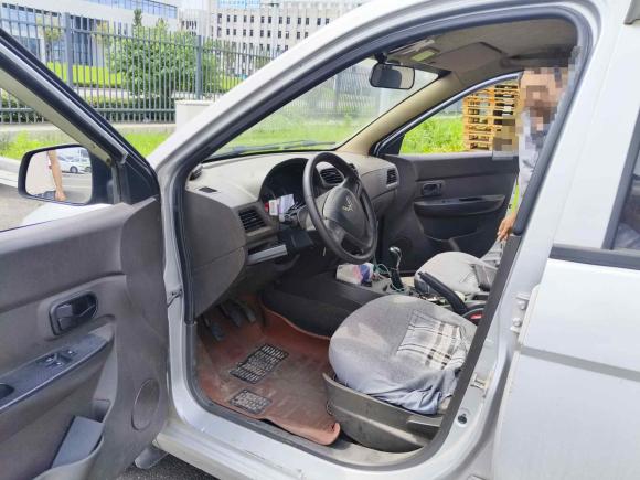 [宁波·吉A] 二手五菱汽车五菱宏光2015款 1.5L S 基本型国V