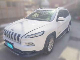 Jeep自由光2017款 2.0L 优越版