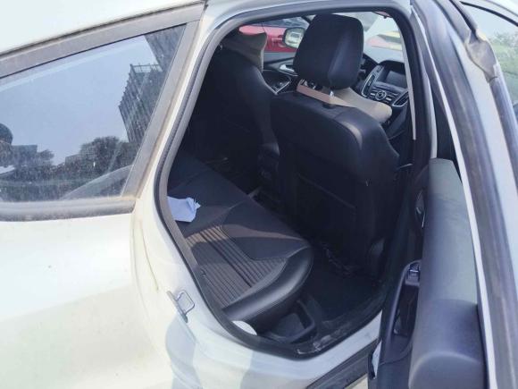 [成都·川A] 二手福特福克斯2017款 两厢 1.6L 自动风尚型智行版