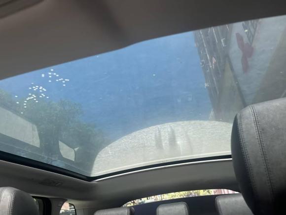 [温州·浙C] 二手路虎揽胜极光2017款 2.0T SE 智耀版